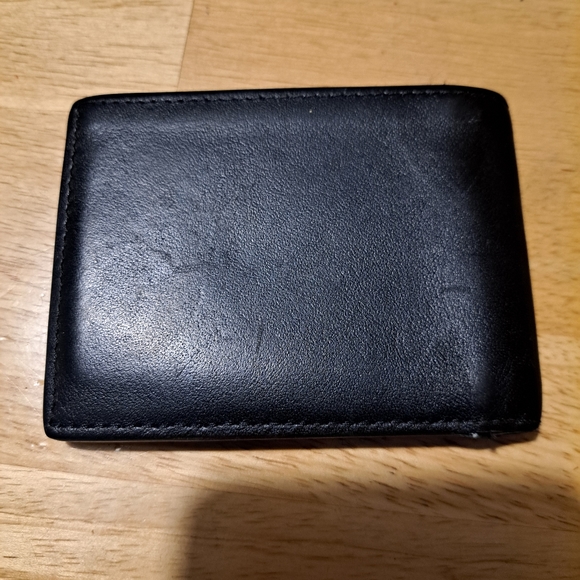 Enemy Minimalist Wallet - Picture 4 of 5